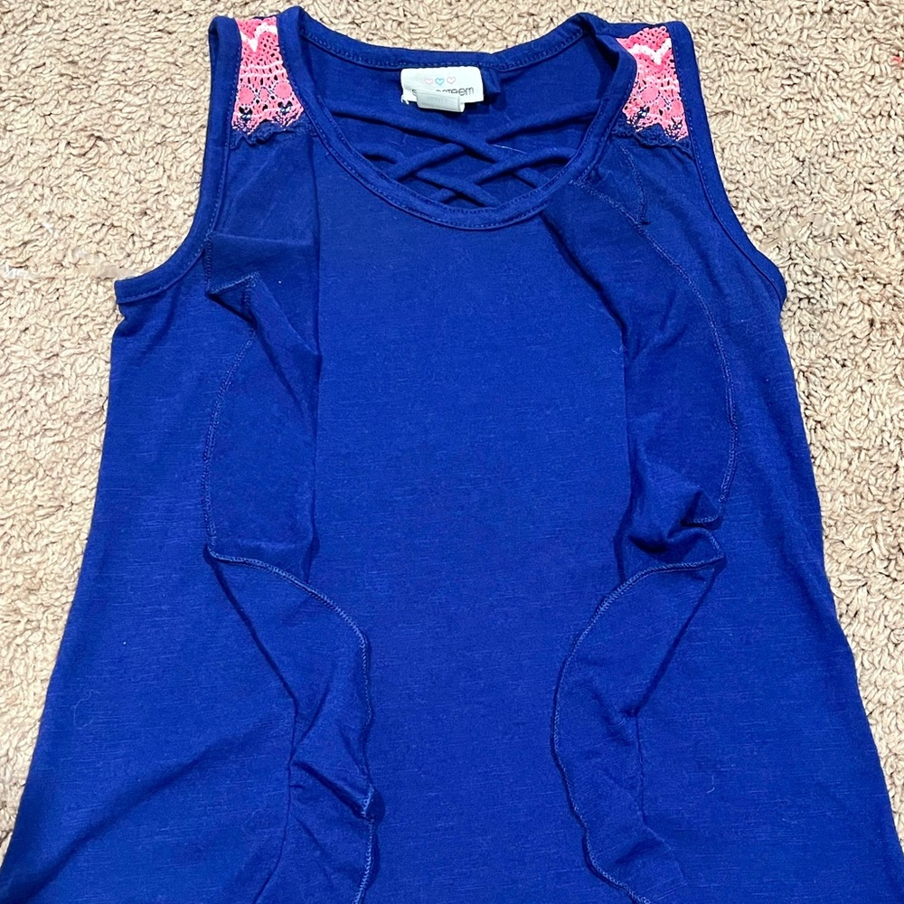 Women’s shirt